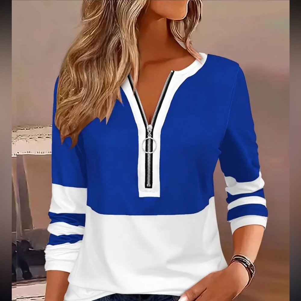 NWT Woman’s long-sleeve top with a V-neck and a front zipper, Sz XXL